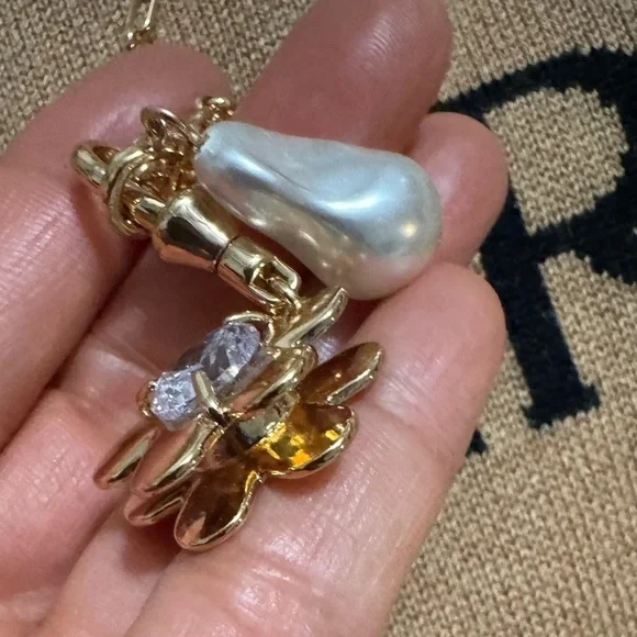 New - Anthropologie statement necklace - Picture 5 of 5